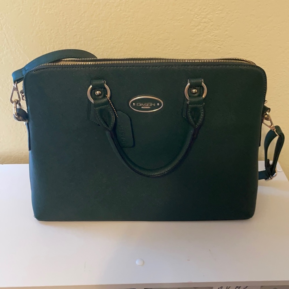 Dasein green purse
